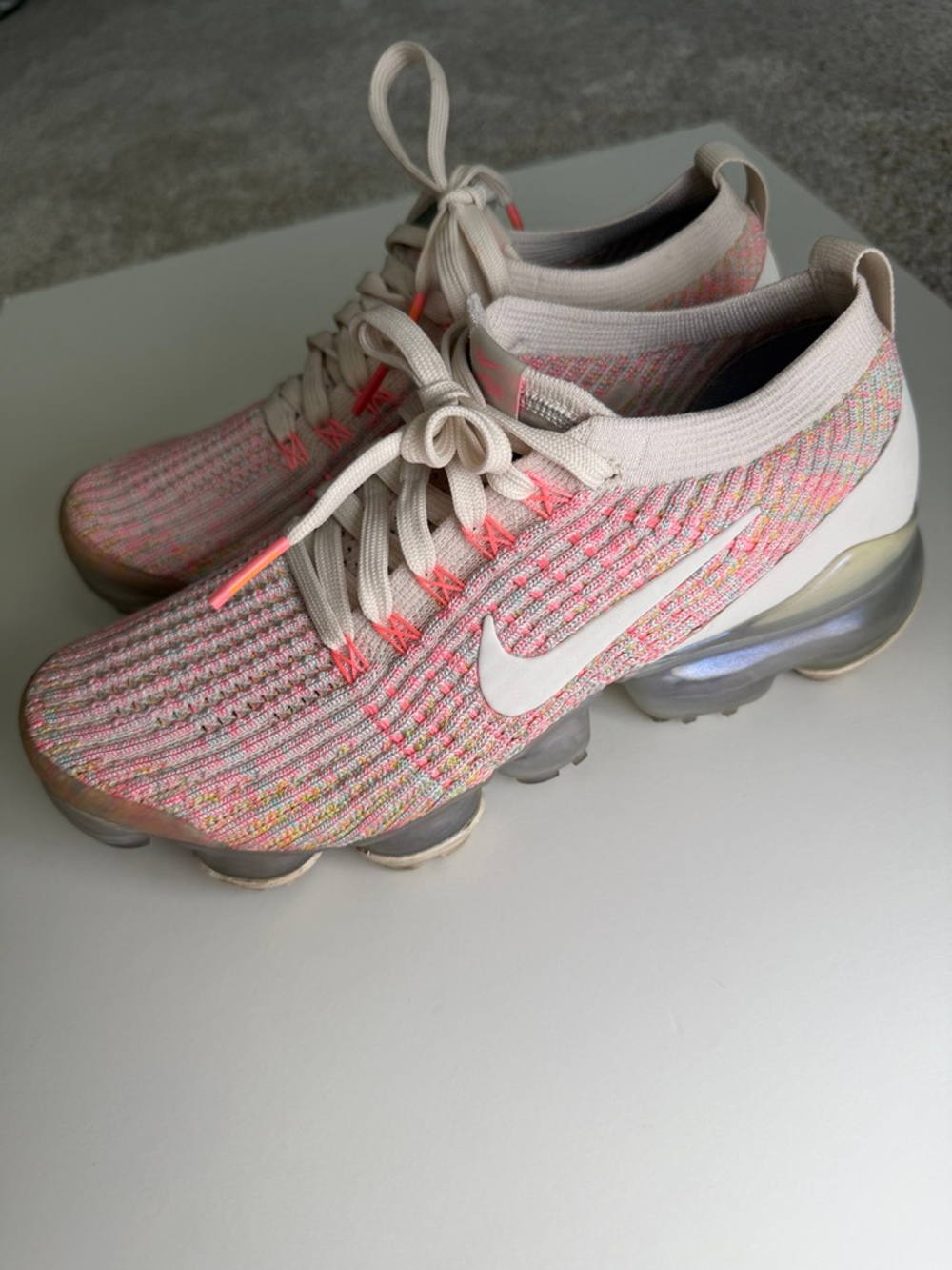Nike Air VaporMax Flyknit 3 Sunset Pulse Women’s 7.5 Running Shoes - Picture 4 of 8